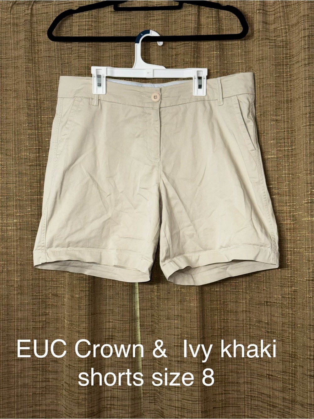 crown & ivy Khaki Beige Women's Cuffed Shorts EUC